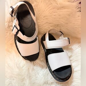 Dr. Martens Women's Voss Leather Strap Platform Sandals White Size 7